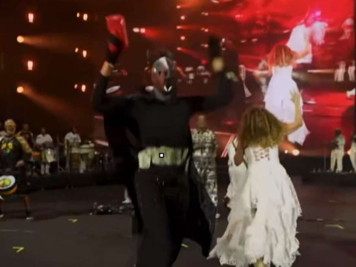 Daniela Mercury ironiza filme ‘Dark Horse’ no palco do Rock in Rio: ‘Viva a democracia’