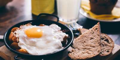 Depois dos 40, comer só um ovo no café da manhã pode ser um grande erro Foto: Freepik