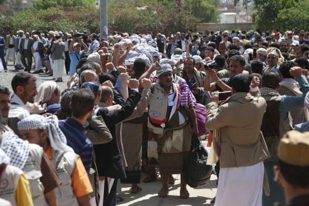 Até 169 mortos no Iêmen enquanto os Houthis lutam por posições costeiras no Mar Vermelho