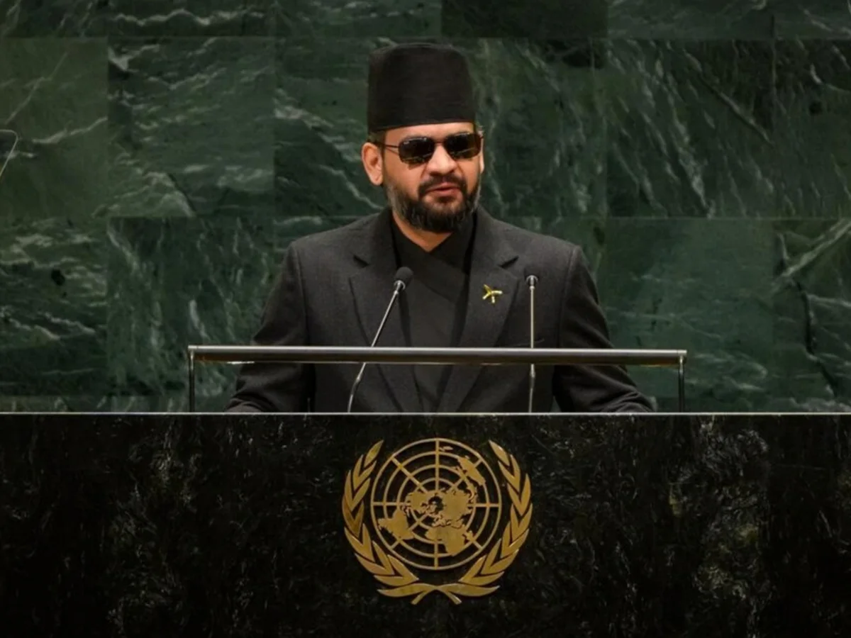 Nepal paga preço "colossal" por mudanças climáticas, diz primeiro-ministro