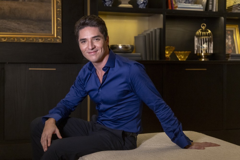 Rafael (João Vitor Silva) na novela "Quem ama cuida" — Foto: Beatriz Damy/Rede Globo