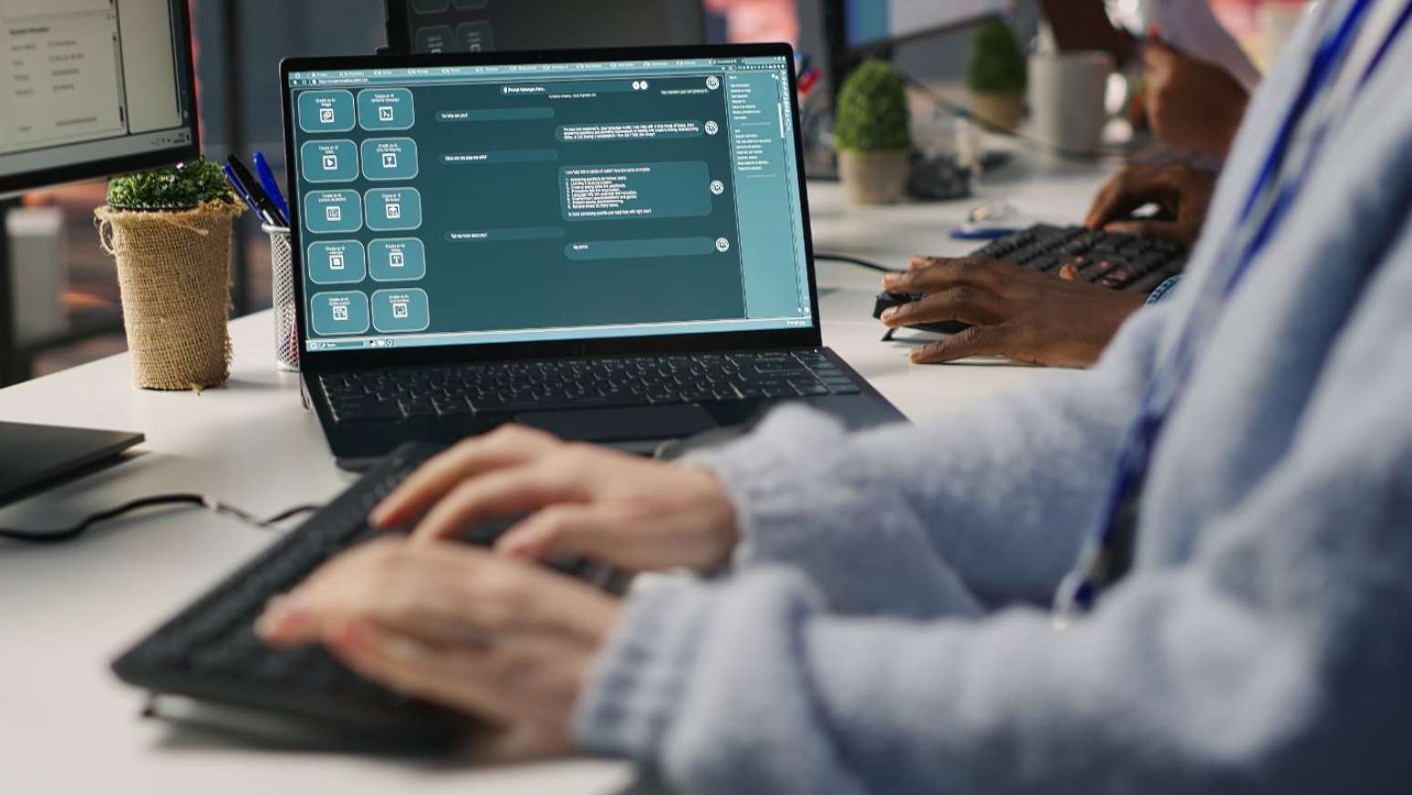 Shadow AI &eacute; pr&aacute;tica em que funcion&aacute;rio usa ferramenta de IA sem autoriza&ccedil;&atilde;o da empresa para desempenhar tarefas