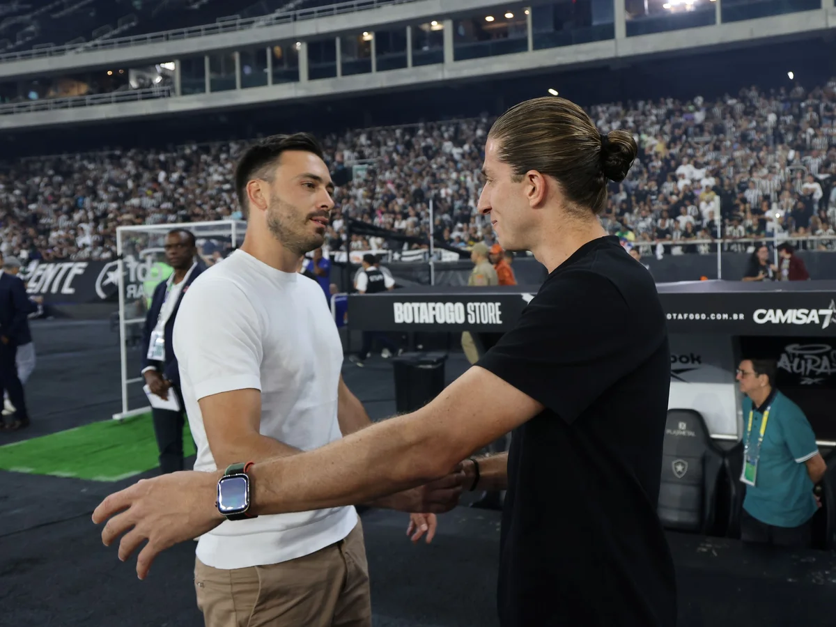 Técnicos que saíram do Brasileirão lideram o Campeonato Francês