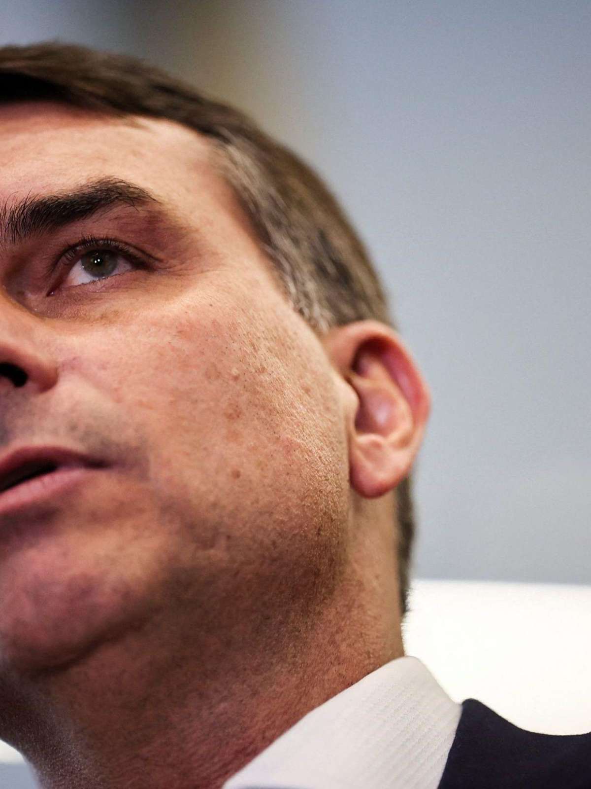 PGR pediu para apurar se Flávio Bolsonaro atuou no Senado para beneficiar Vorcaro