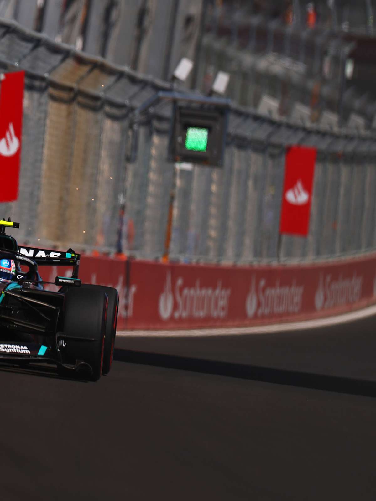 F1: Antonelli vence GP da Espanha marcado por estratégias; Bortoleto termina fora da pontuação