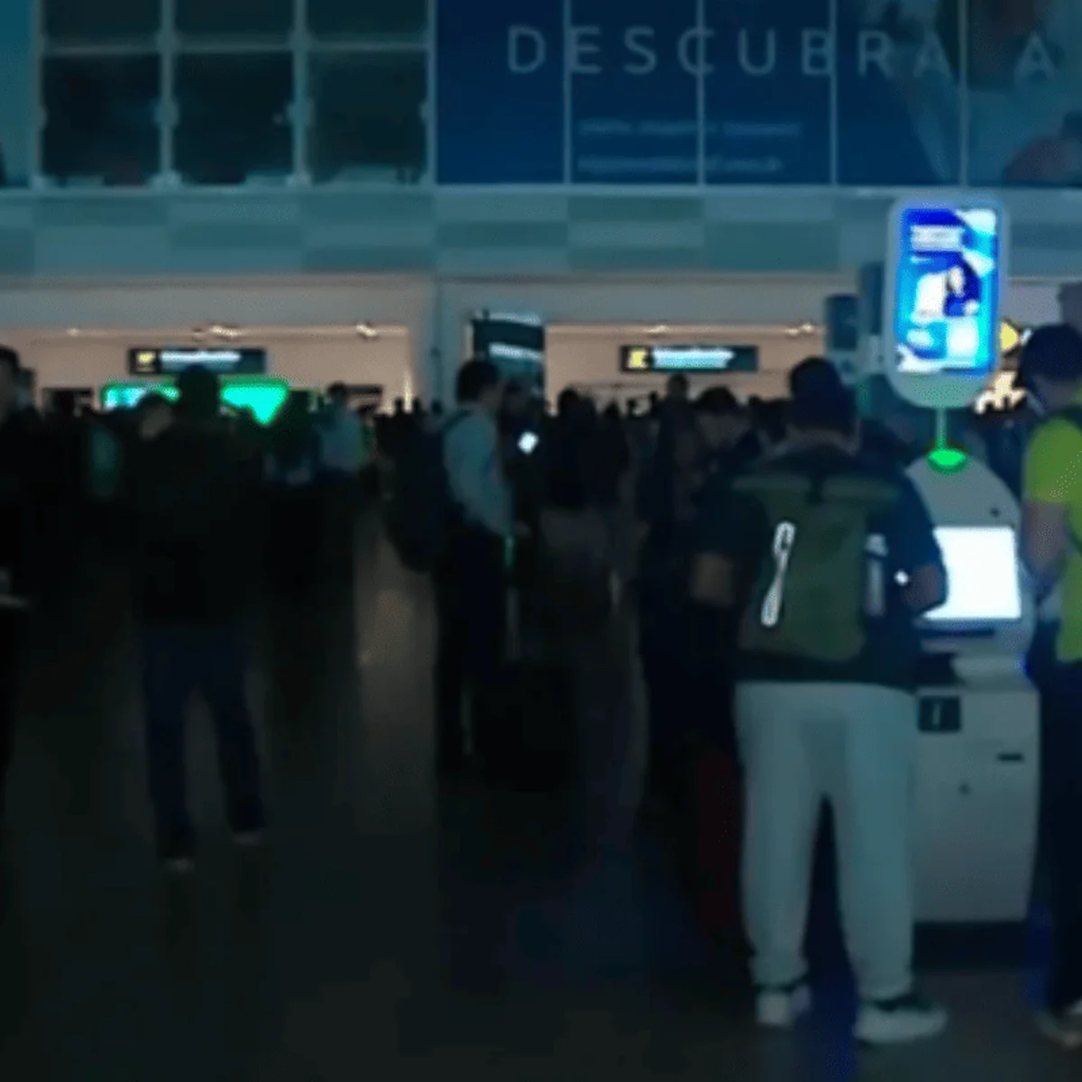 Falha de energia afeta operações e provoca filas no Aeroporto de Viracopos