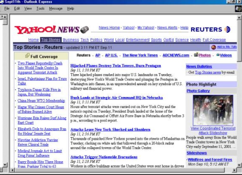 Yahoo News no dia 11 de setembro de 2001 — Foto: Captura de tela September 11 news