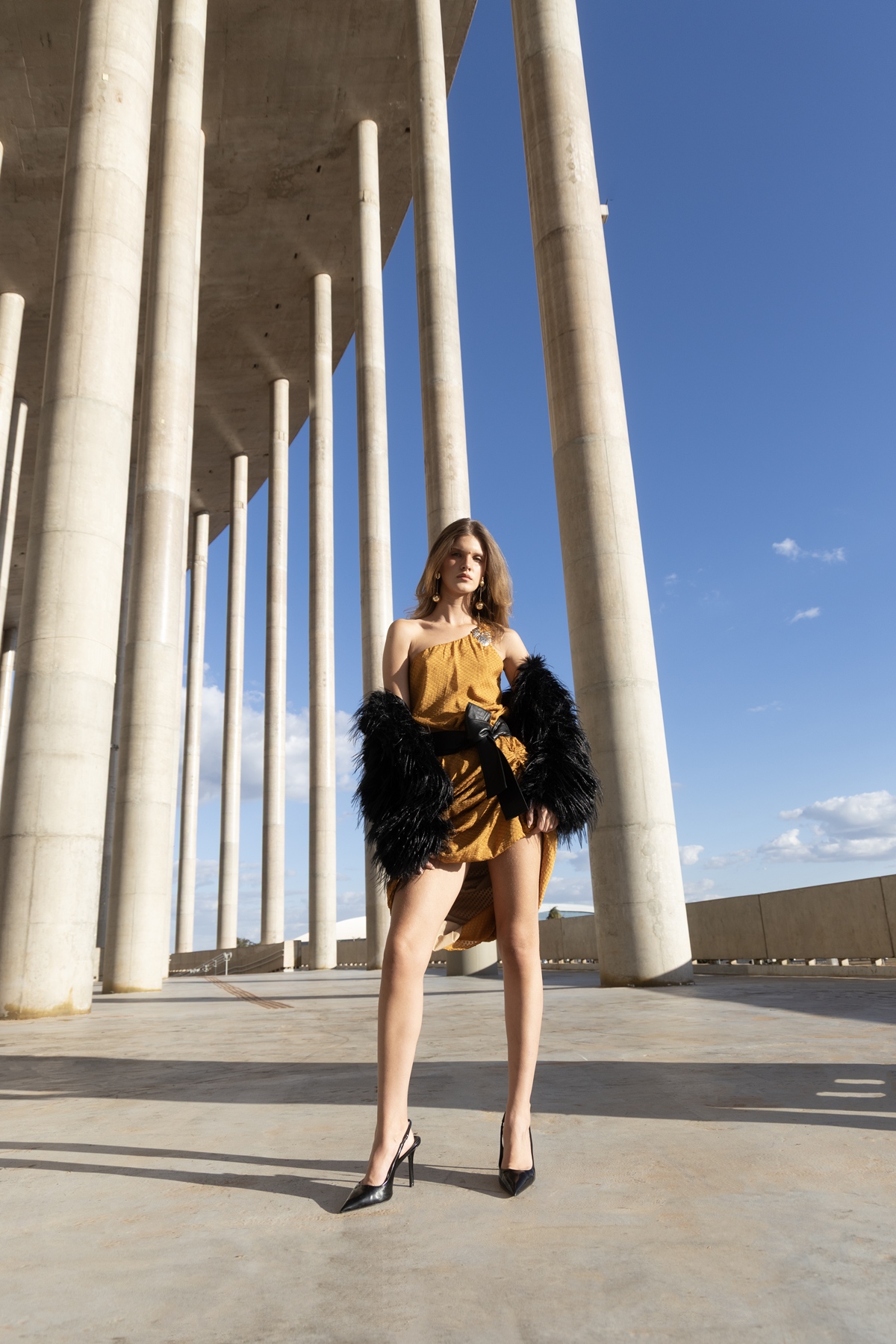 Zinc Complements, Sacramound e Letícia Gonzaga voltam ao Metrópoles Catwalk