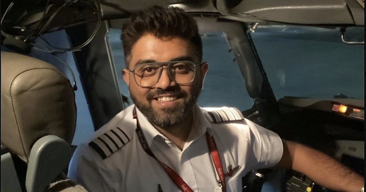 O capitão do avião da flydubai descreve como bloqueou golpes de machado enquanto o copiloto atacava