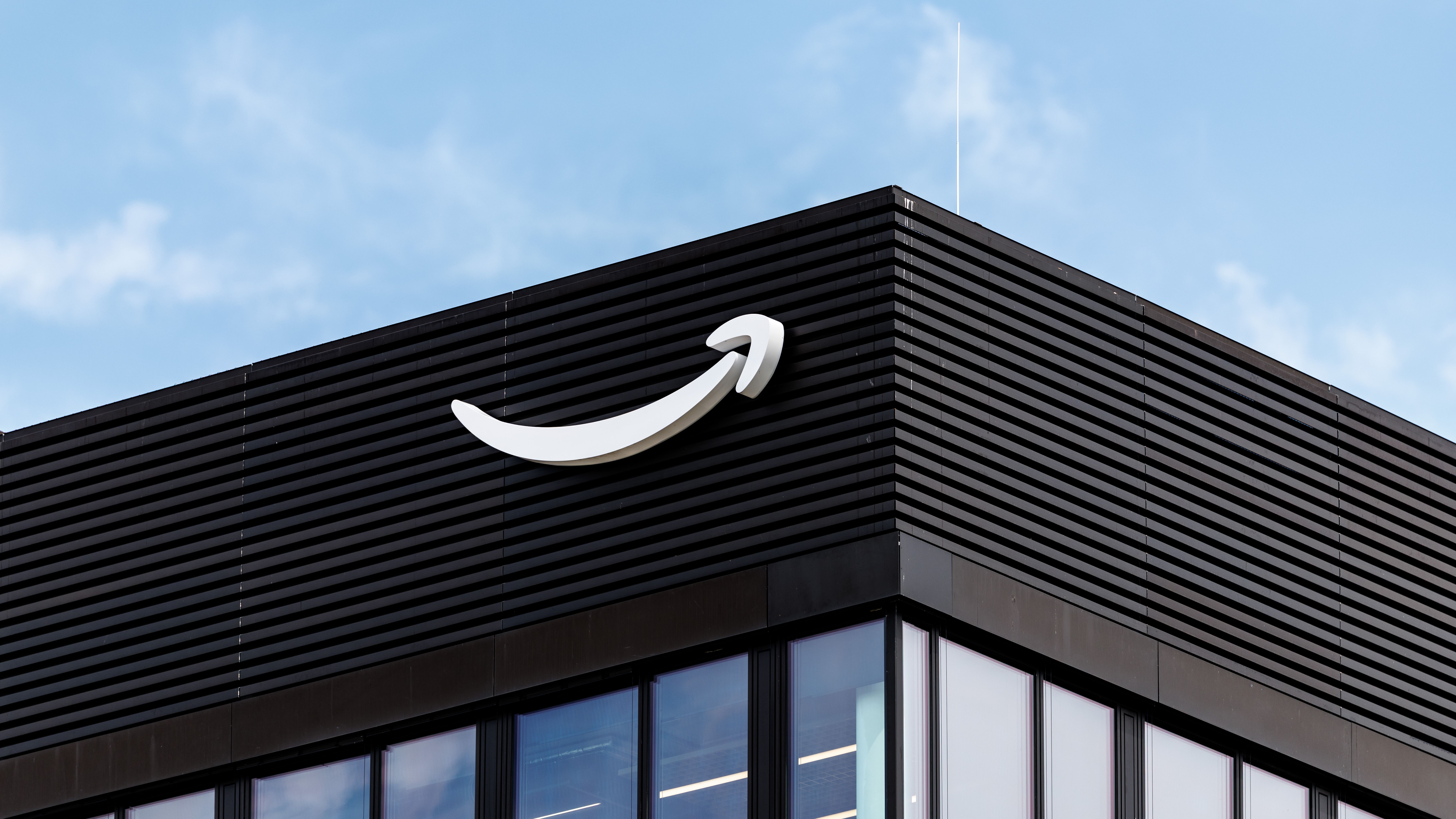 A Amazon diz que não está mais usando acordos de confidencialidade para seus data centers