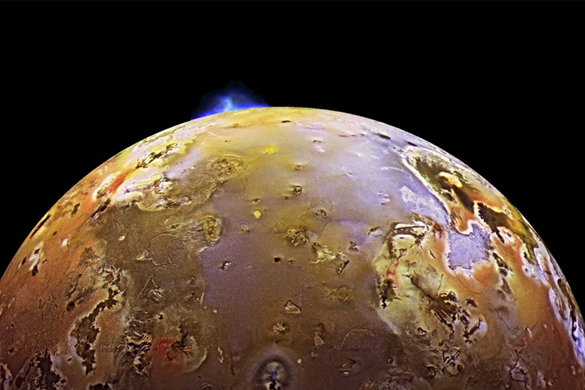 Imagem colorida da lua Io, de Júpiter- Metrópoles