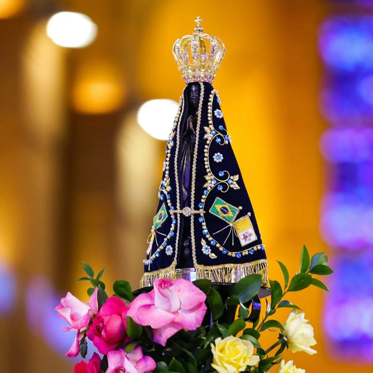 Como Nossa Senhora Aparecida foi proclamada rainha e padroeira do Brasil