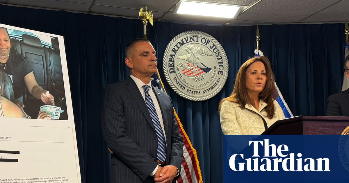 EUA processam seis pessoas em suposto esquema de fraude matrimonial no Massachusetts