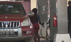 Gasolina devolveu vida a cidade de São Tomé e os taxistas e motoqueiros exigem agora a solução governativa