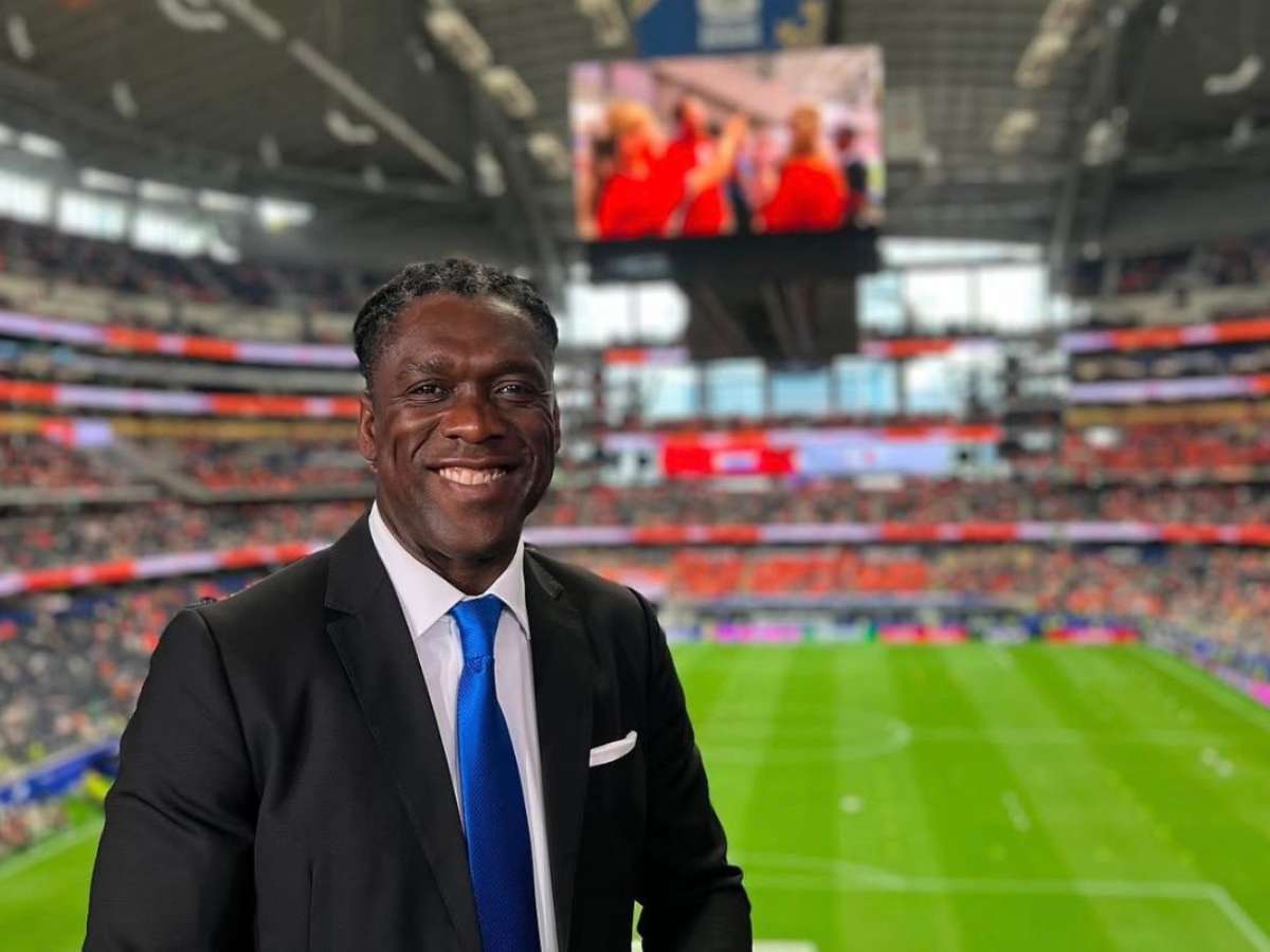 'Time mais aleatório do Brasil': torcedores ironizam anúncio Clarence Seedorf como técnico do Corinthians