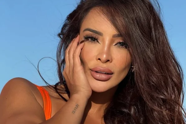 Carol Nakamura desabafa e revela frustração após reality da TV Globo