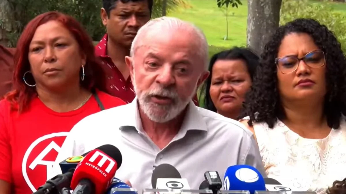 "Estão extrapolando em decisões contra minha campanha", diz Lula sobre TSE
