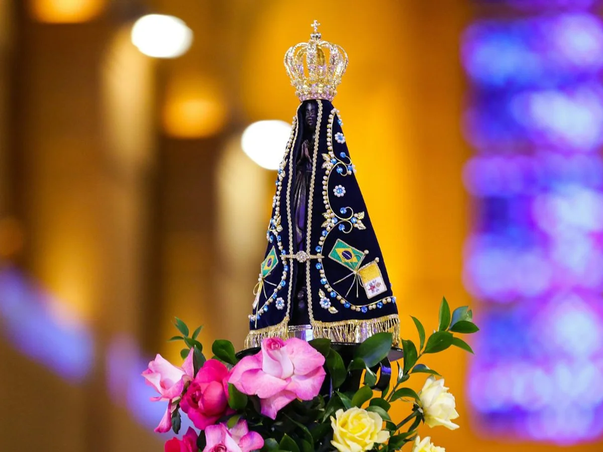 Como Nossa Senhora Aparecida foi proclamada rainha e padroeira do Brasil