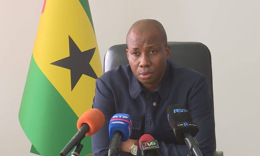 Gasolina devolveu vida a cidade de São Tomé e os taxistas e motoqueiros exigem agora a solução governativa