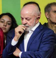 Lula ficou atrás de Flávio Bolsonaro já no primeiro turno Foto: WILDALLY SOUZA/ATO PRESS / Estadão