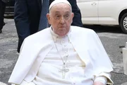 Médico detalha últimos momentos de Papa Francisco: "Não reagia"