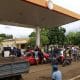 Gasolina devolveu vida a cidade de São Tomé e os taxistas e motoqueiros exigem agora a solução governativa