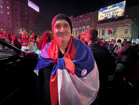 Imagem da matéria: 'Este é um símbolo para a Europa': as ruas de Belgrado ecoam com alegria após a derrota de Vučić