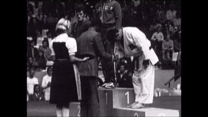 1972 - Munique: bronze judô meio-pesado (Chiaki Ishii)