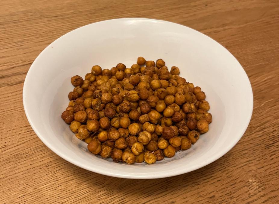 Você provavelmente já tem os ingredientes para fazer este lanche acessível e rico em proteínas