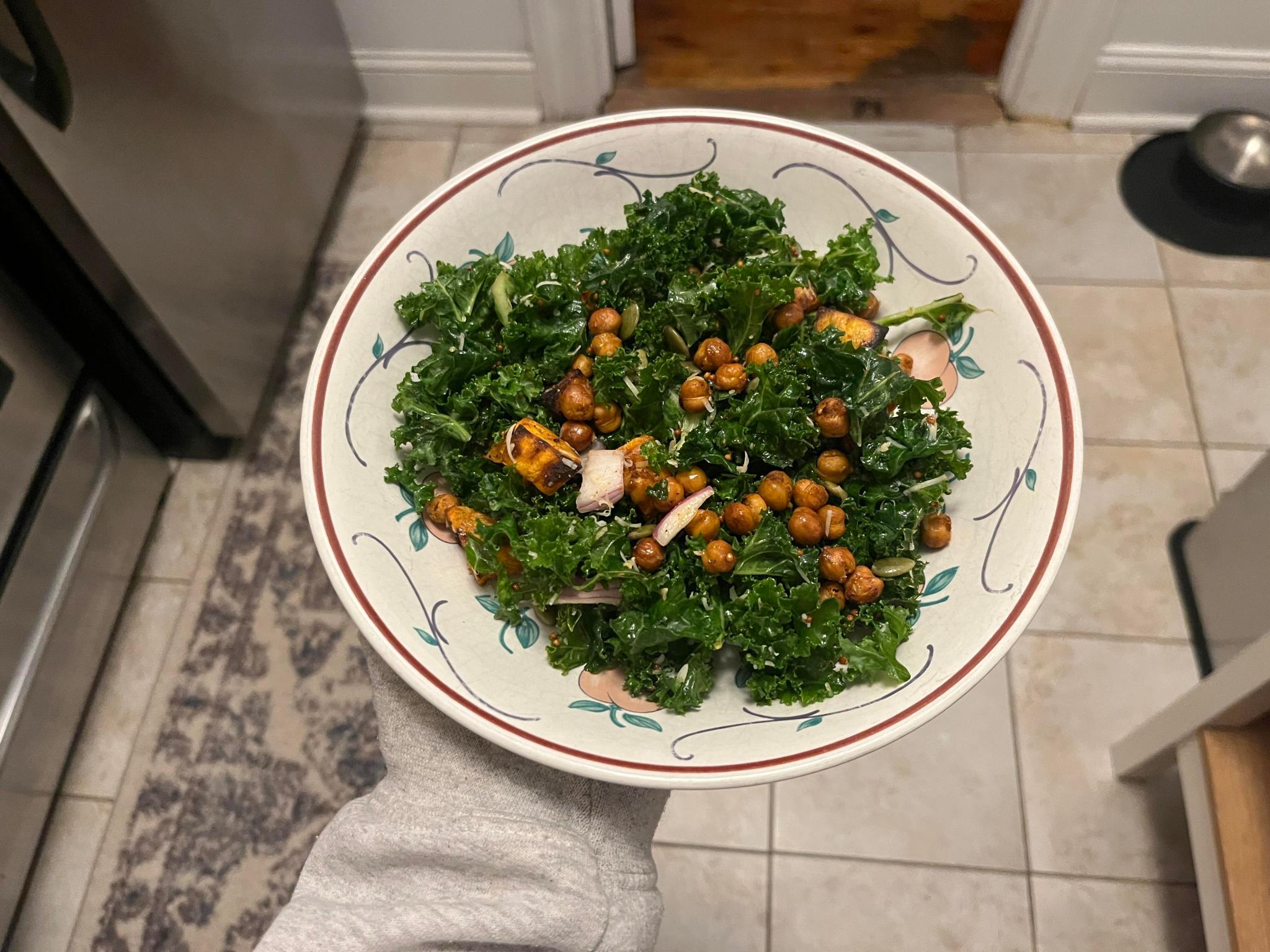 Você provavelmente já tem os ingredientes para fazer este lanche acessível e rico em proteínas