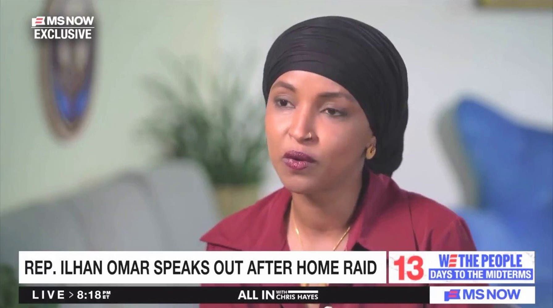 Ilhan Omar acredita que a operação do Trump em sua residência teve como objetivo 'intimidar e assustar pessoas' para que não votassem.