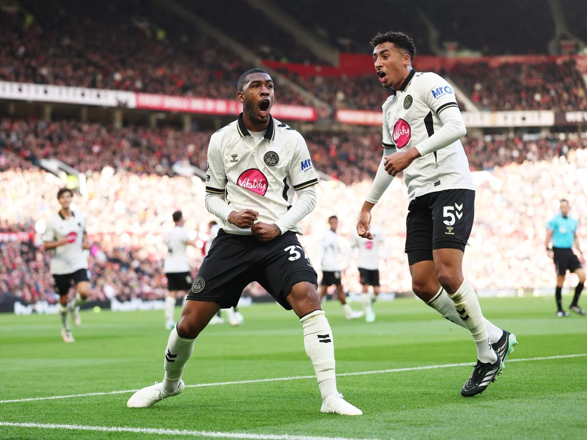 Premier League: Bournemouth goleia United e Brighton tropeça no Liverpool