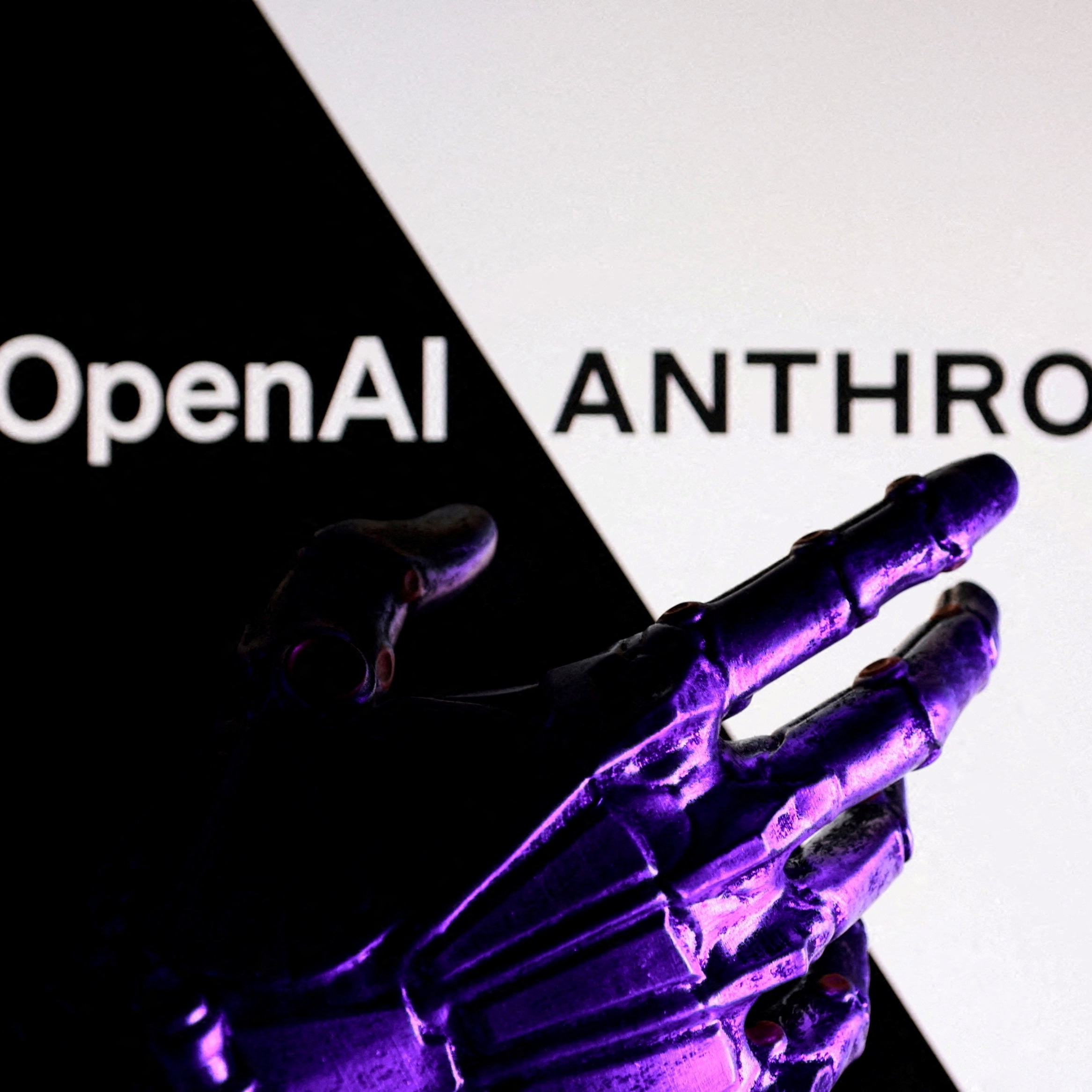 Anthropic e OpenAI buscam na religião valores morais e ética ausentes na IA