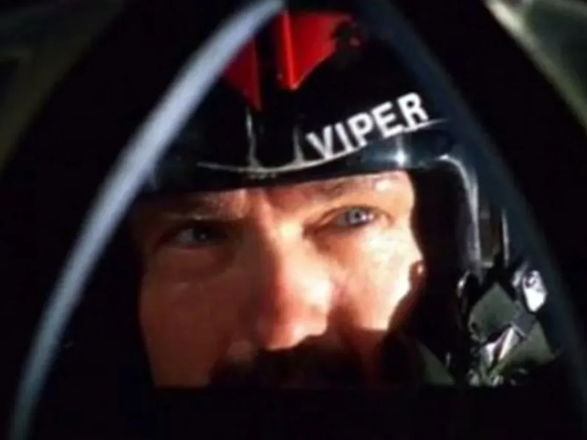 Morre Tom Skerritt, astro de Top Gun e Alien, aos 93 anos