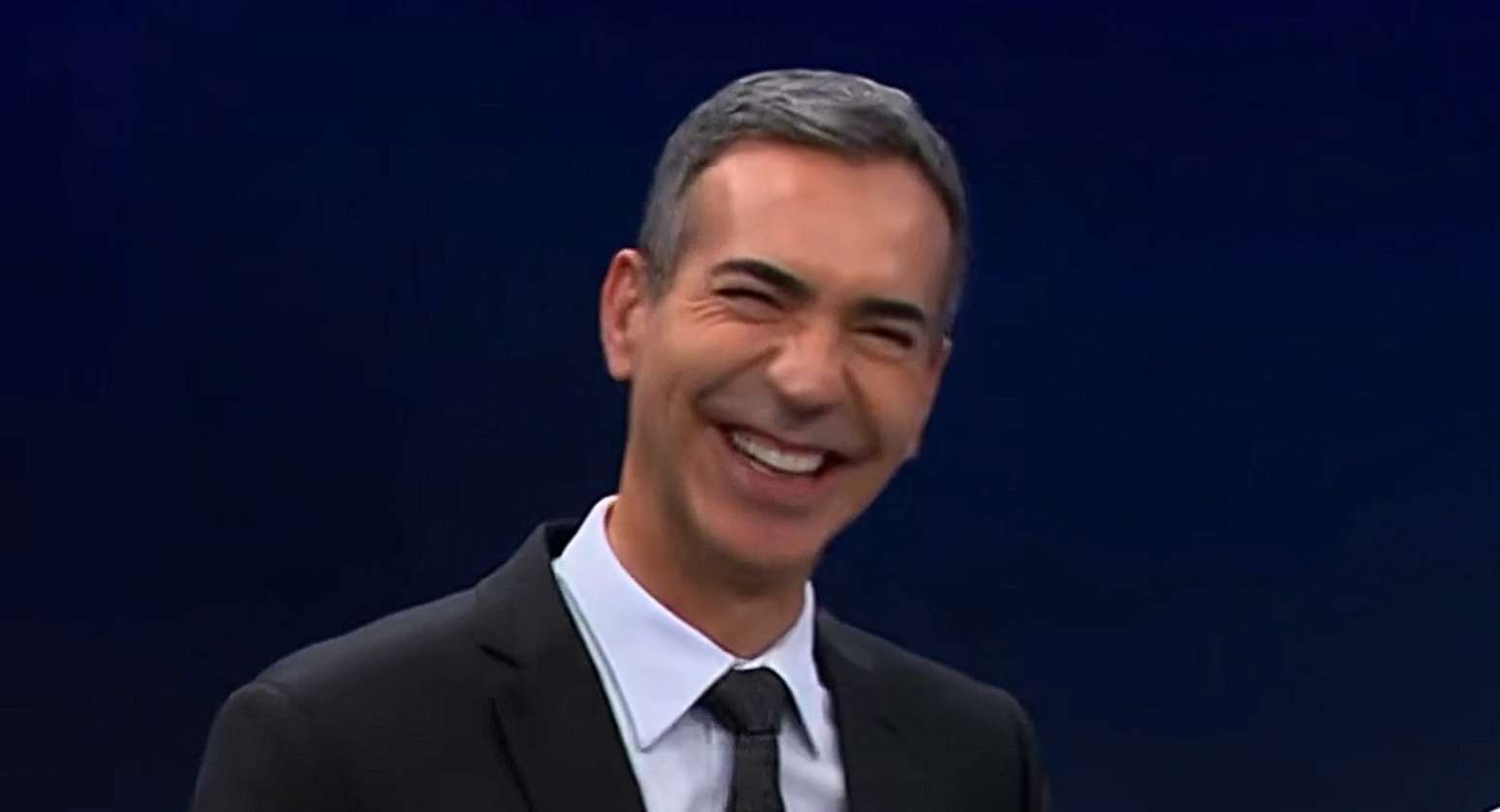 A alegria de C&eacute;sar Tralli no fim da apura&ccedil;&atilde;o de votos incomodou parte da internet