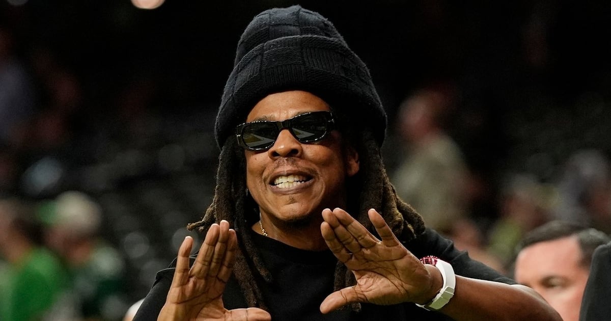 Jay-Z se elegeu para ser o artista principal do show de intervalo do Super Bowl no SoFi Stadium, na Califórnia do Sul.