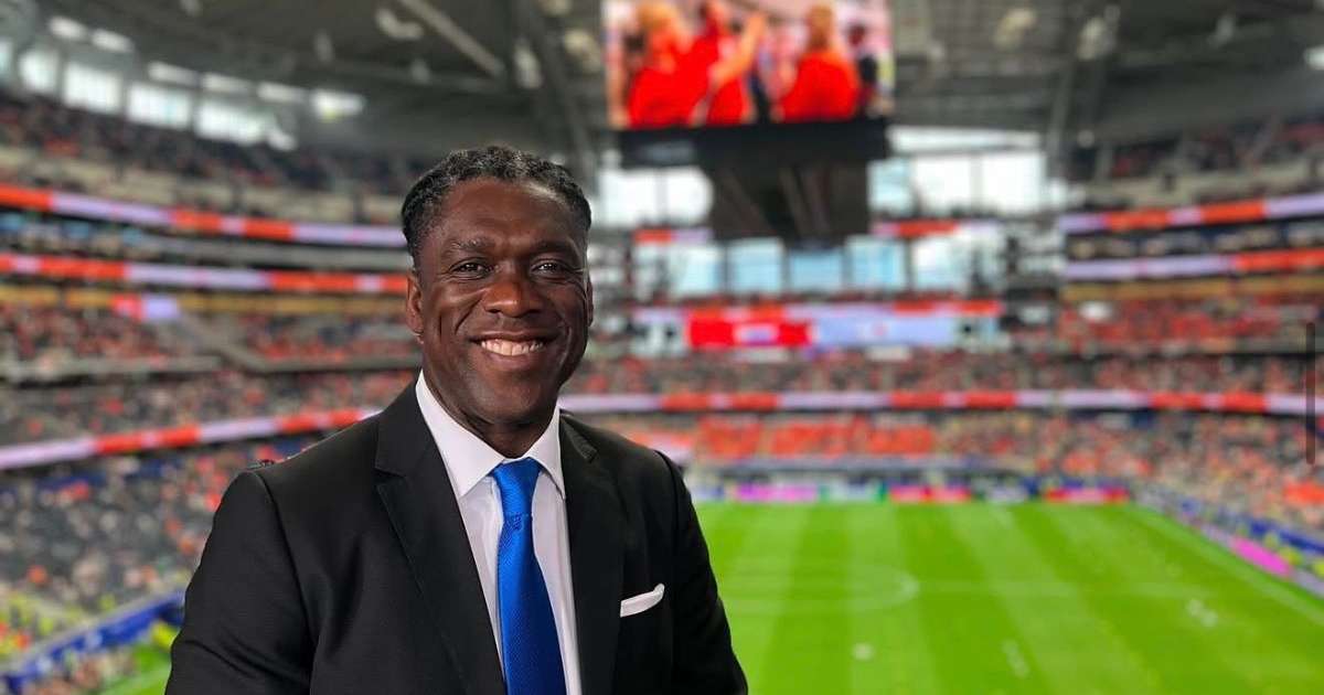 'Time mais aleatório do Brasil': torcedores ironizam anúncio Clarence Seedorf como técnico do Corinthians