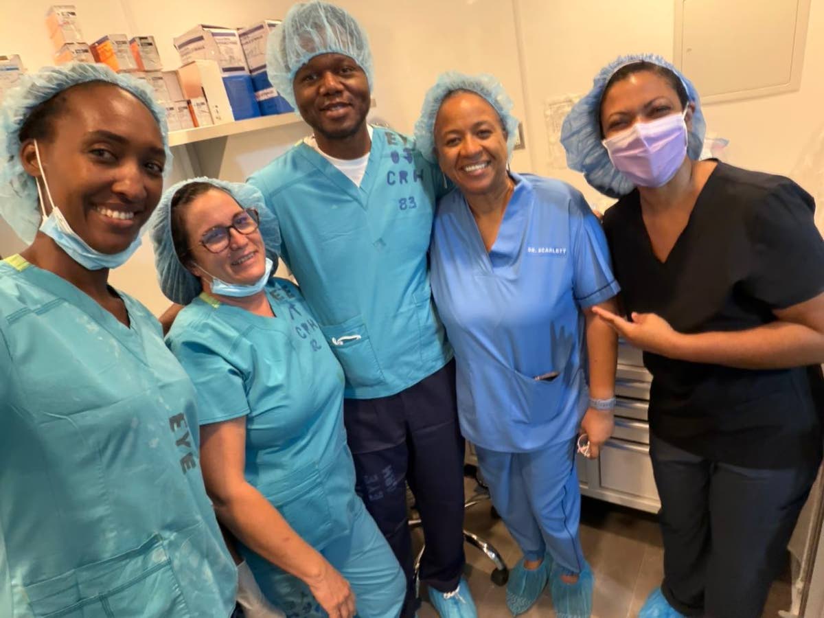 Ophthalmologist Dr David Burton (centre) poses with (from left) Nurse Saschauna Hamilton, Nurse Ada Bellon, Dr Charmaine Scarlett and Dr Shani Wright, during a medical mission at the Cornwall Regional Hospital earlier this year.