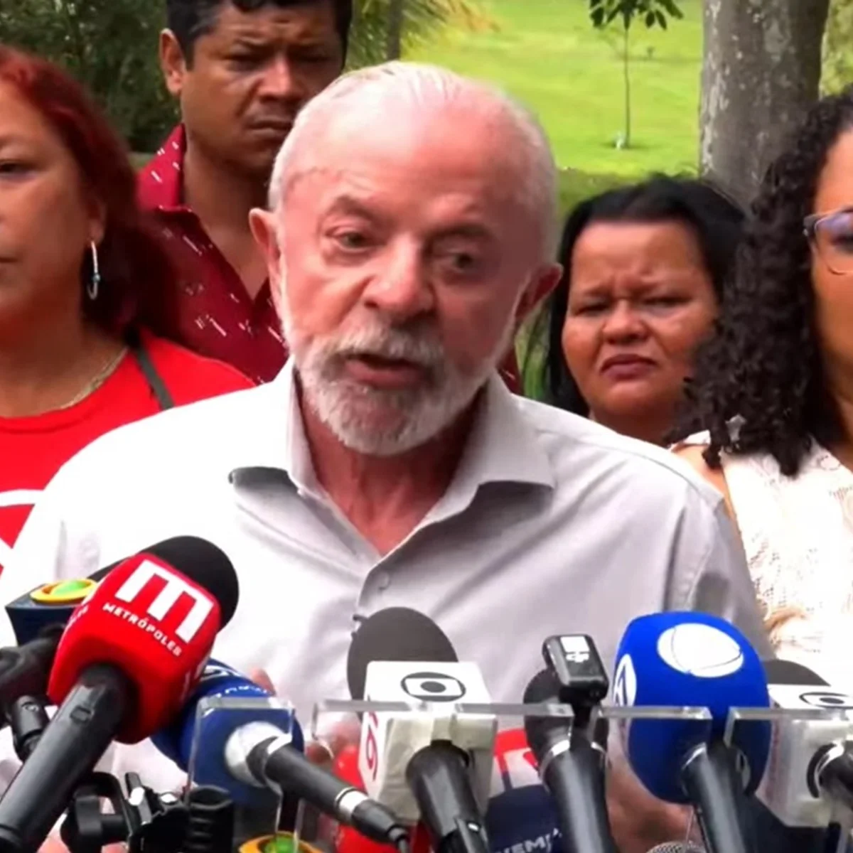 "Estão extrapolando em decisões contra minha campanha", diz Lula sobre TSE